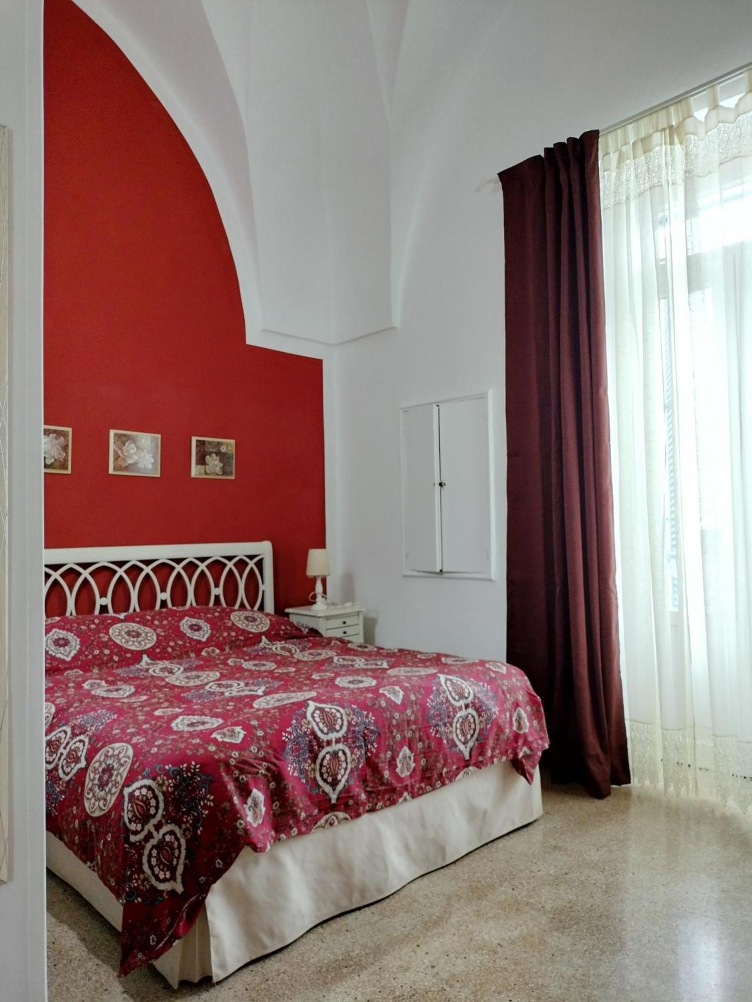 B&B Mareen Santa Maria al Bagno Exterior foto